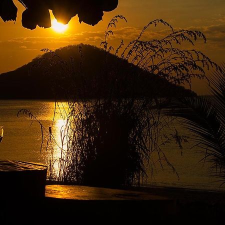 Mgoza Lodge Cape Maclear Zewnętrze zdjęcie